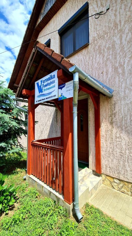 Veronika Guesthouse Dravatamasi المظهر الخارجي الصورة