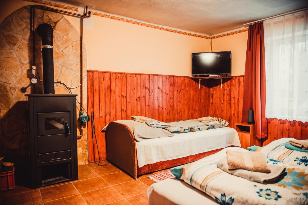 Veronika Guesthouse Dravatamasi المظهر الخارجي الصورة