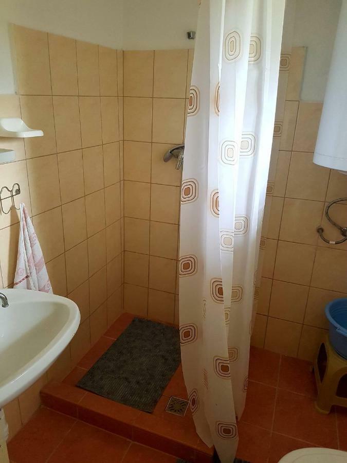 Veronika Guesthouse Dravatamasi المظهر الخارجي الصورة